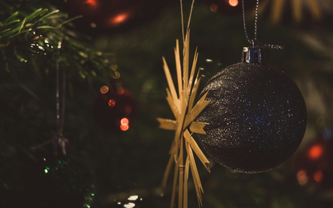2025 NWN Holiday Guide