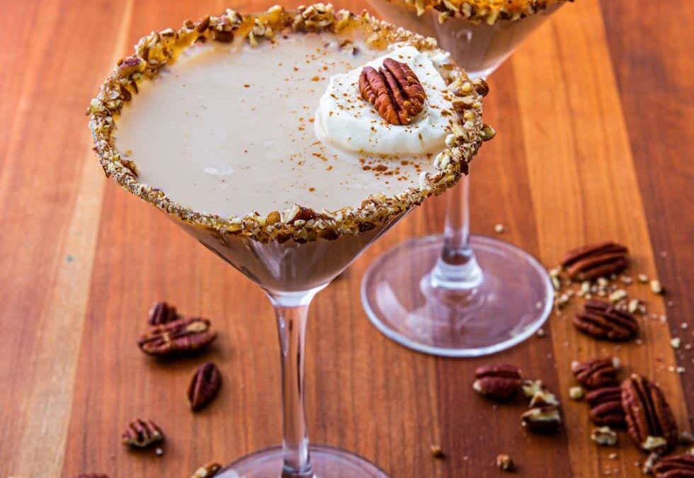 8 Easy Holiday Drink Recipes!